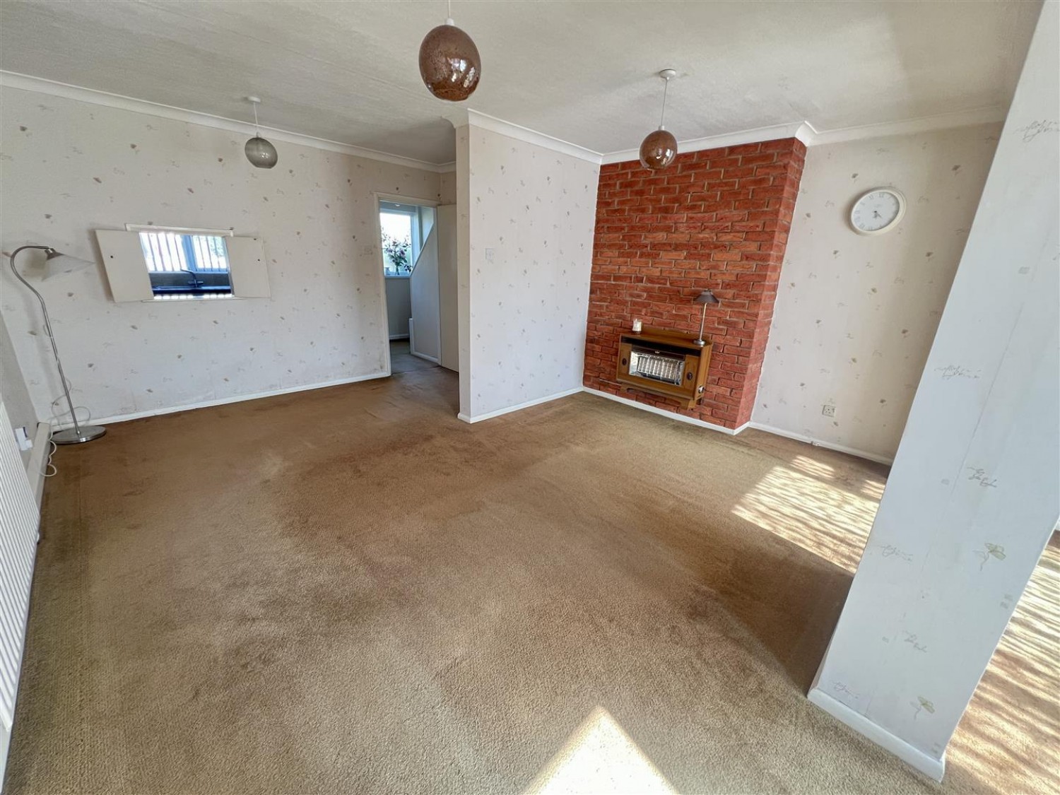 Oakleigh Walk, Kingswinford, DY6 7HB