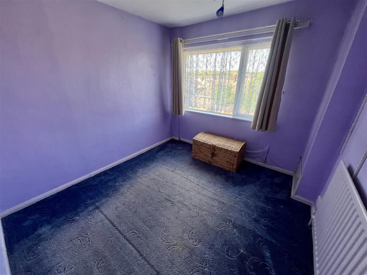 Oakleigh Walk, Kingswinford, DY6 7HB