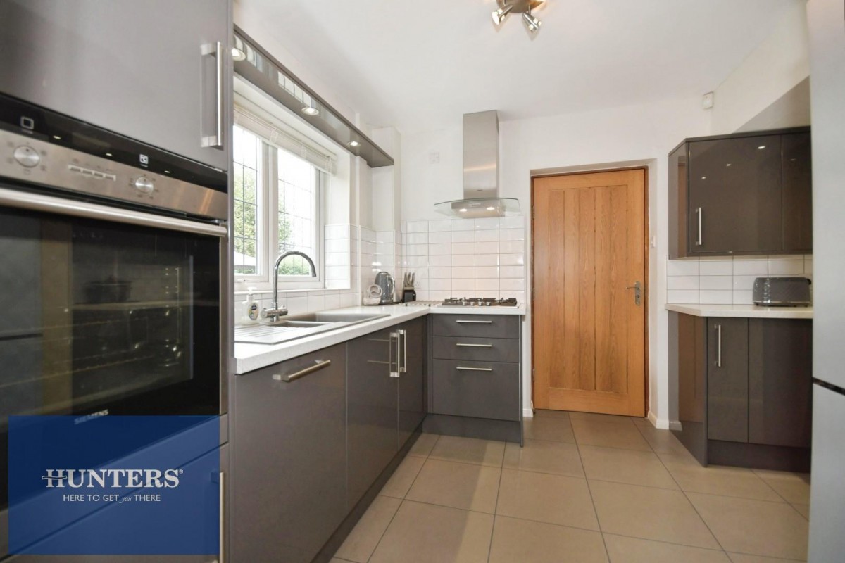 Tapton View Road, Stonegravels, Chesterfield, S41 7JU