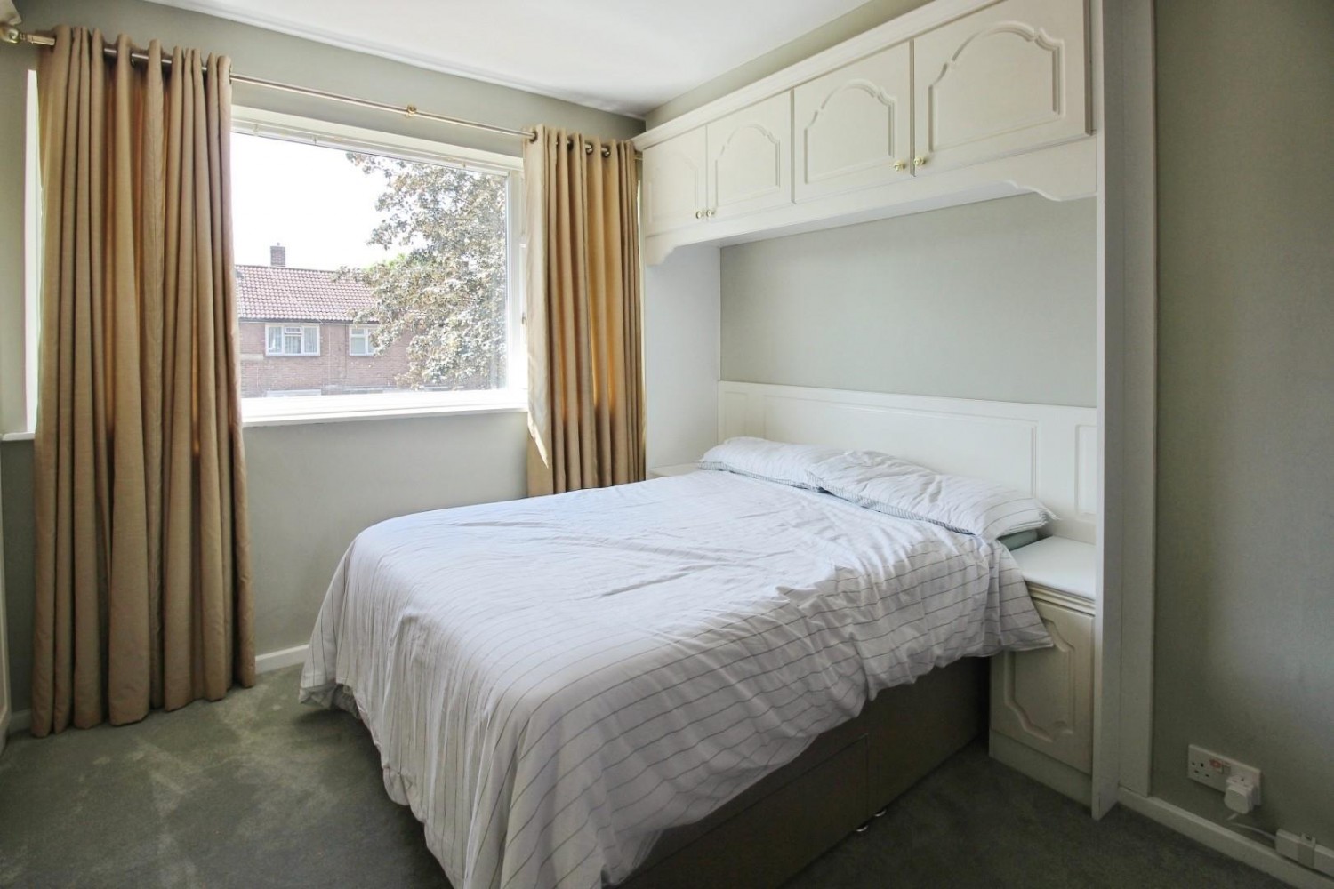 Brimpsfield Close, London