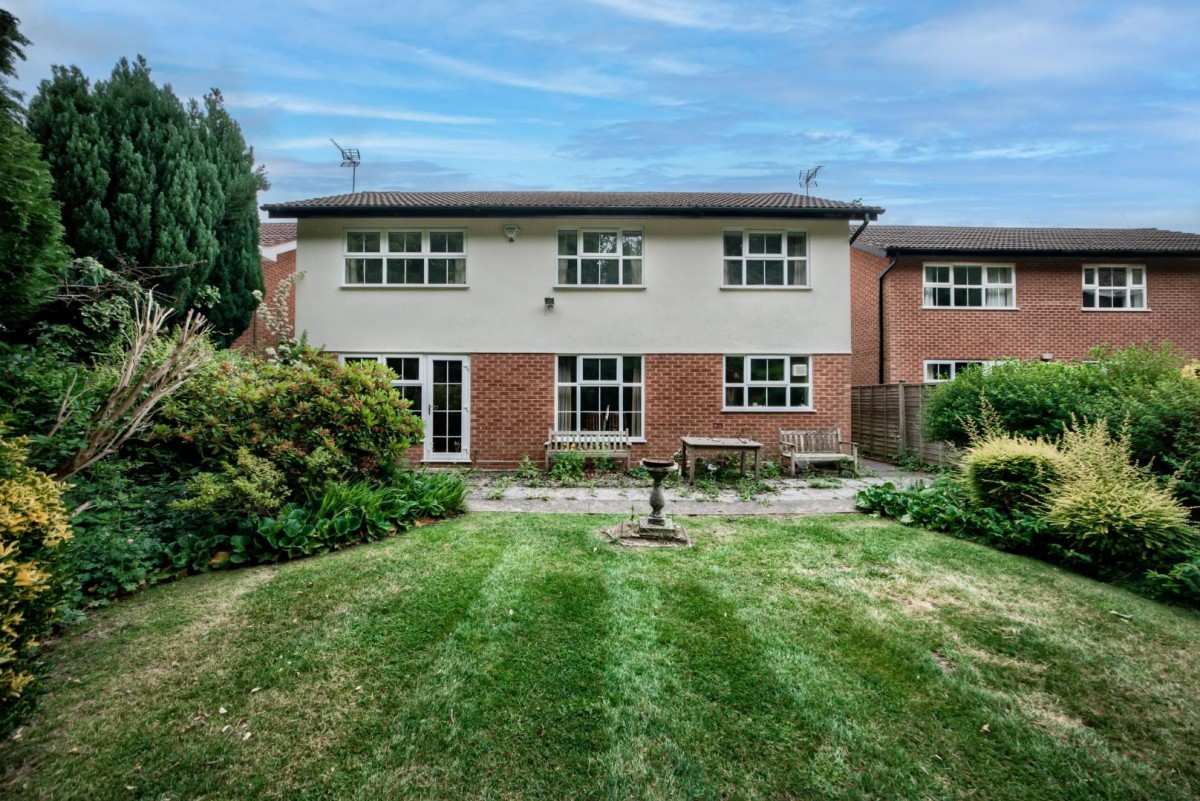 Rollswood Drive, Solihull