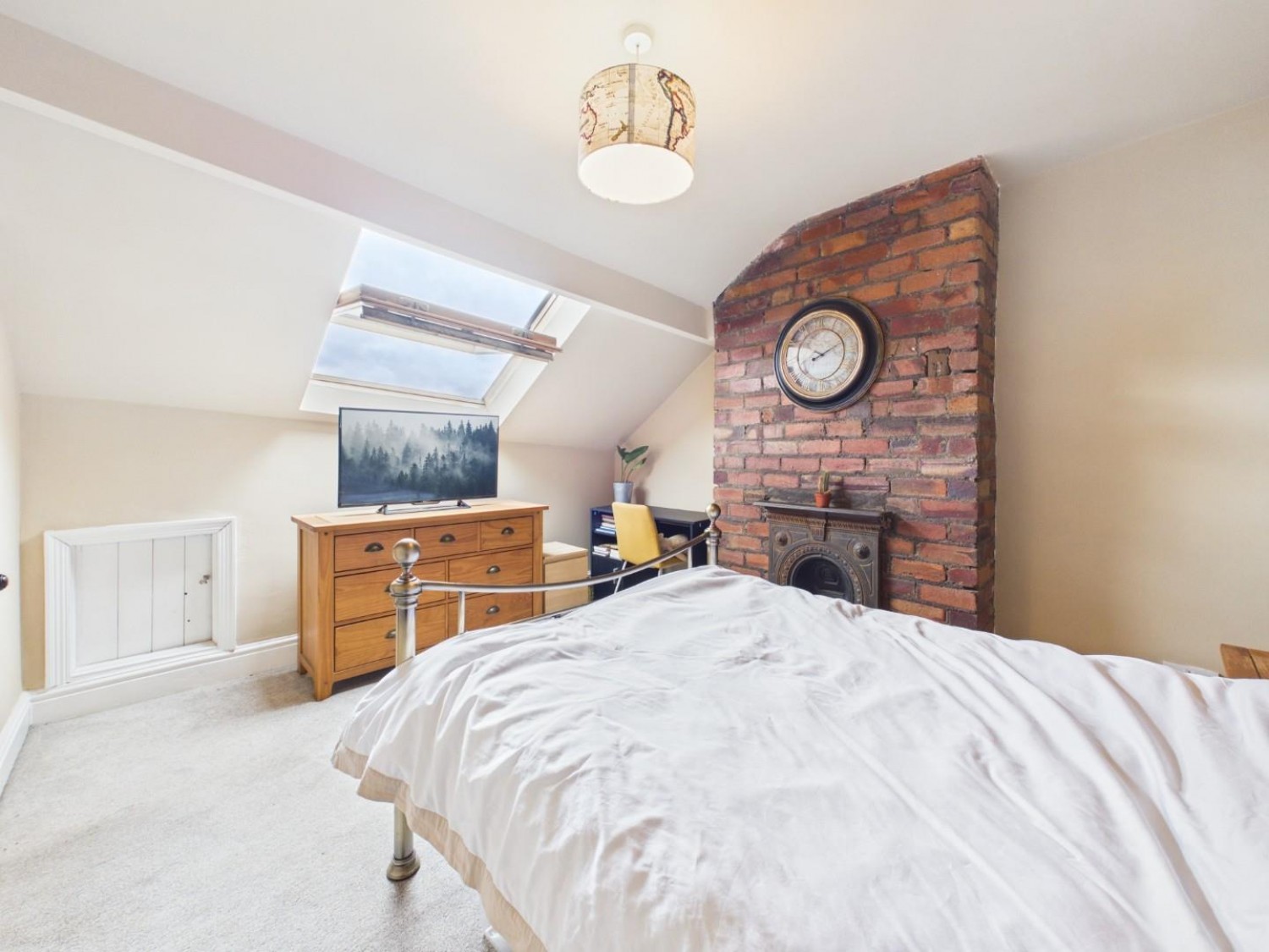 Priestthorpe Road, Bingley, BD16 4LL