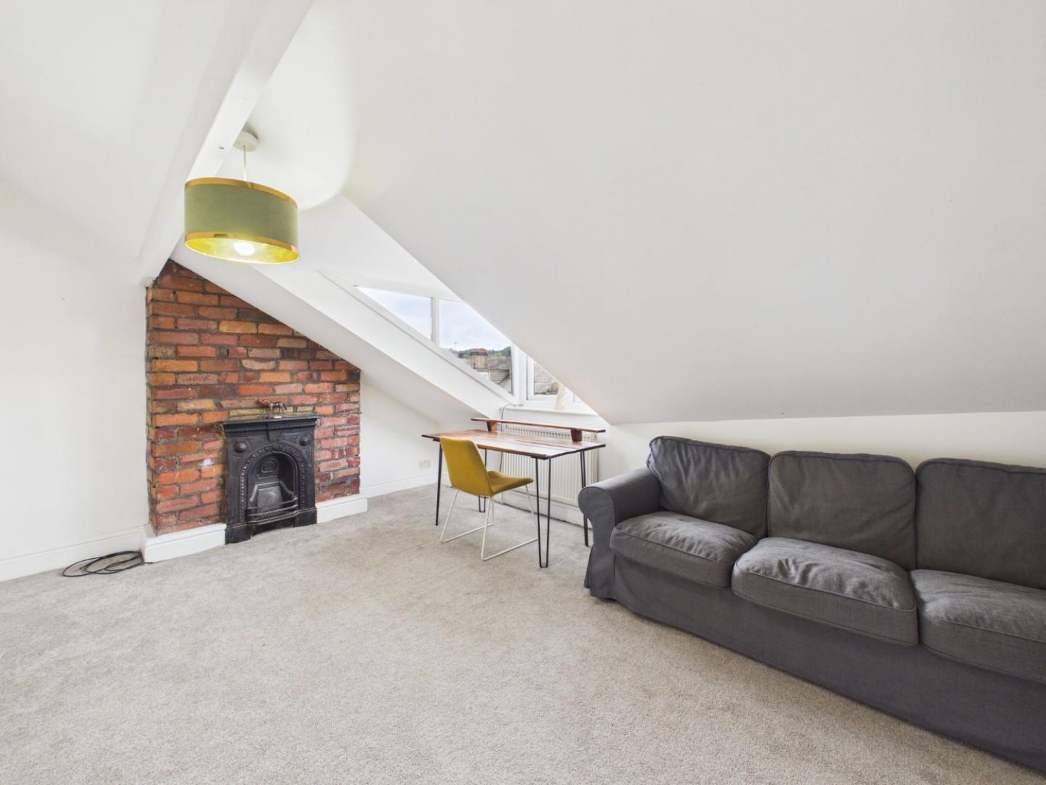 Priestthorpe Road, Bingley, BD16 4LL