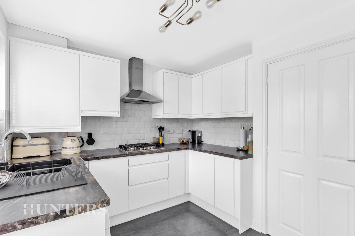 Union Road, Wardle, Ol12 9QA