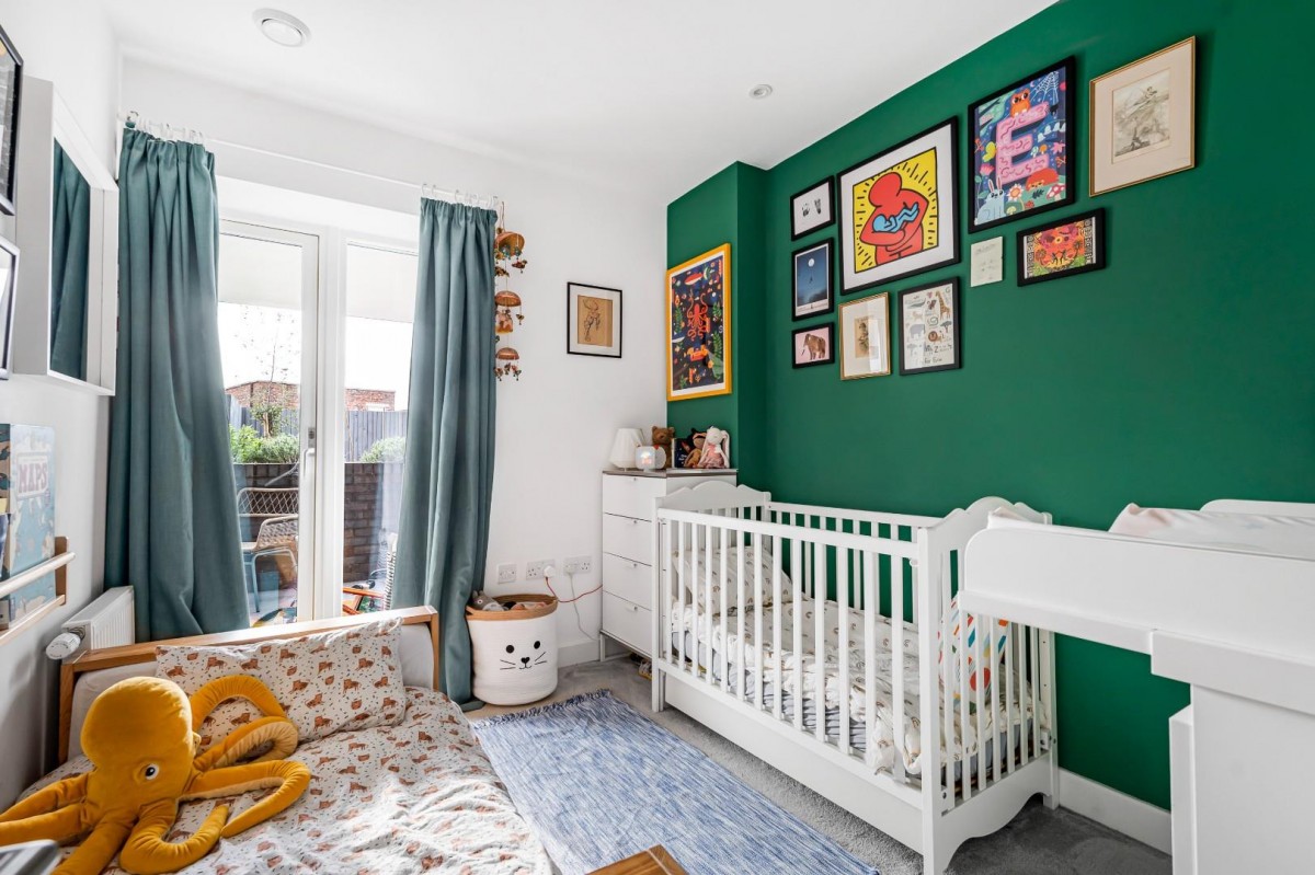 Camberwell Road, London, SE5