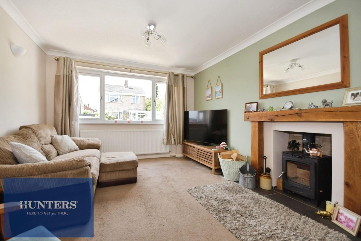Lydford Avenue, Old Whittington, Chesterfield, S41 9HR
