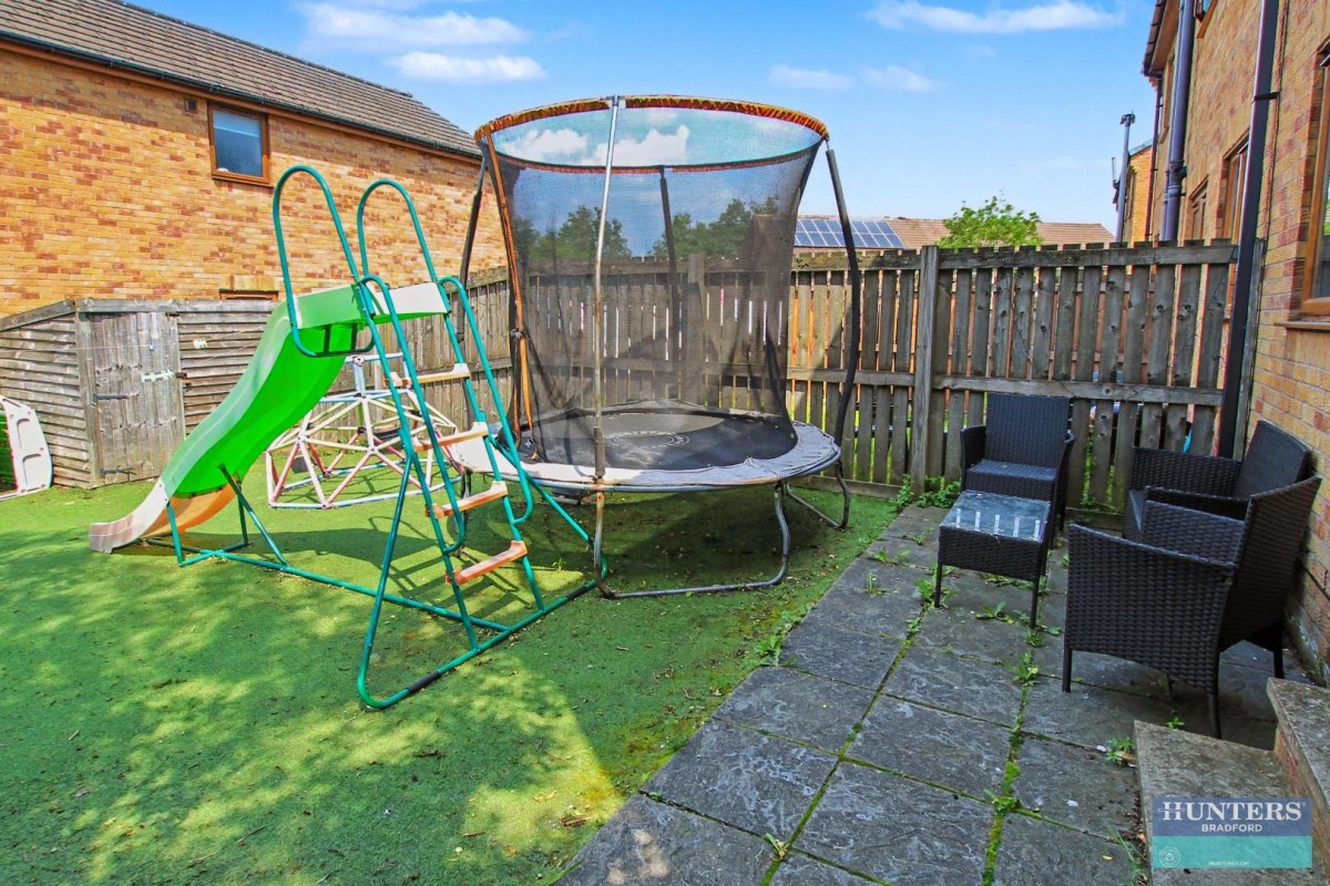 Lorne Street Bradford, West Yorkshire, BD4 7PS