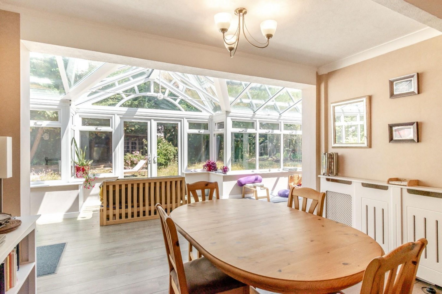 Oakwood Close, Chislehurst