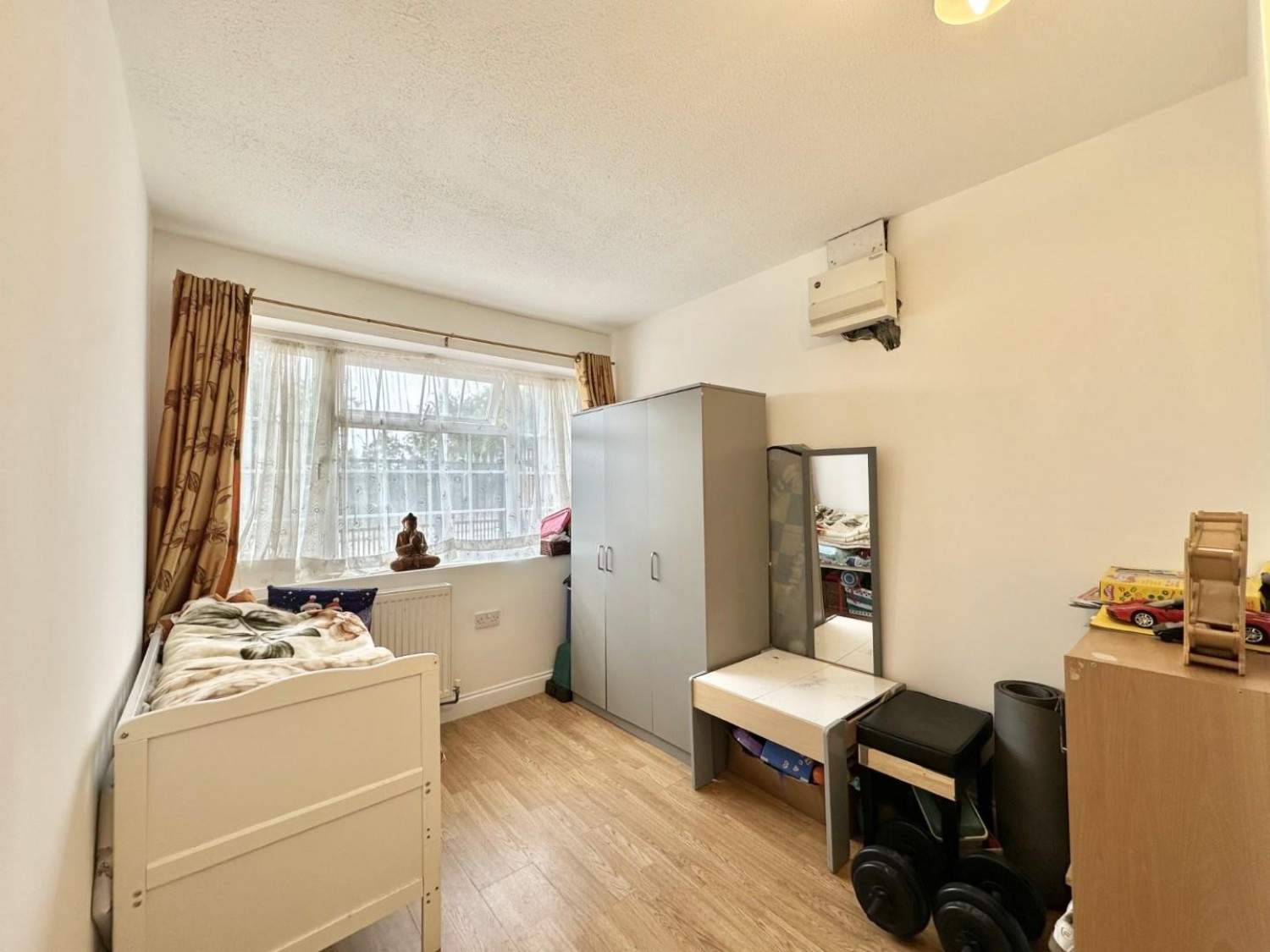 Manor Lane, Harlington, Hayes