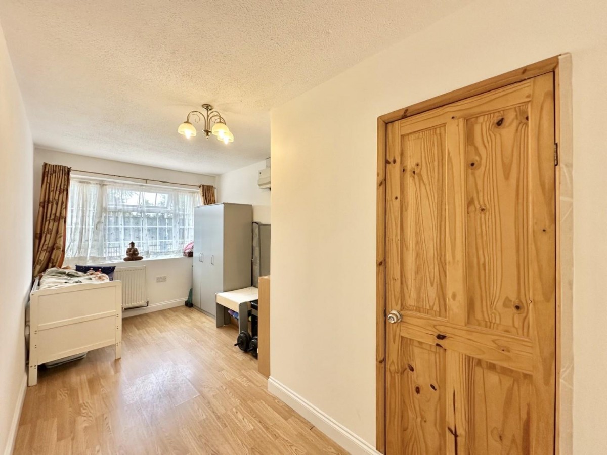 Manor Lane, Harlington, Hayes