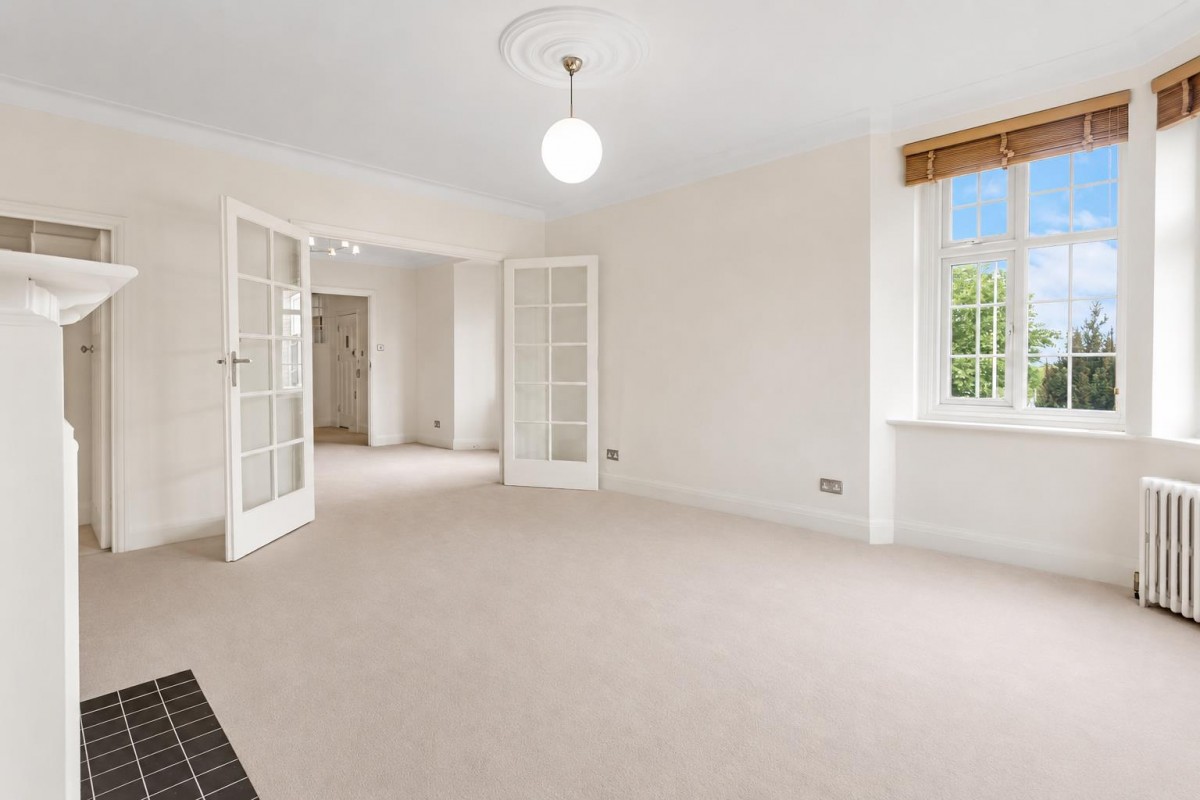 Vernon Court, Hendon Way, London, NW2
