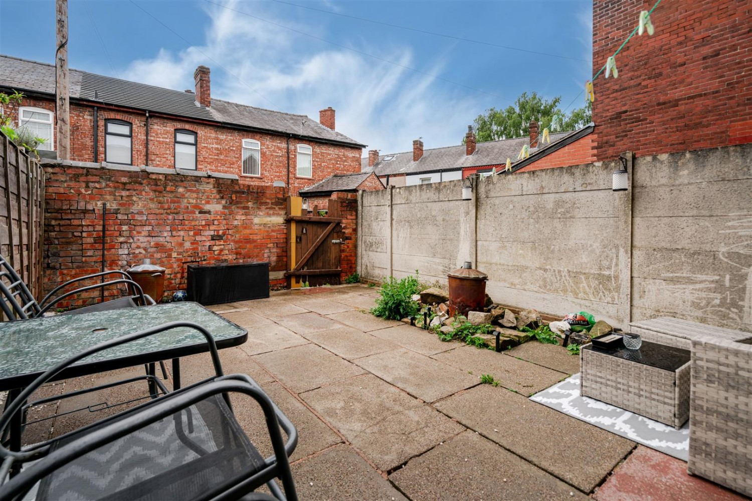 Jaffrey St, Leigh