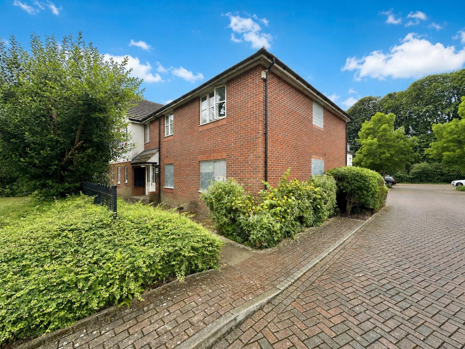 Reid Close, Hayes