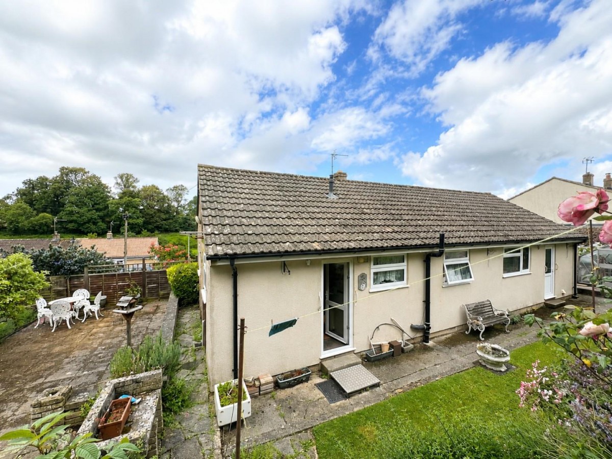 Orchard Leaze, Dursley