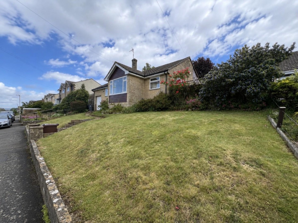 Orchard Leaze, Dursley