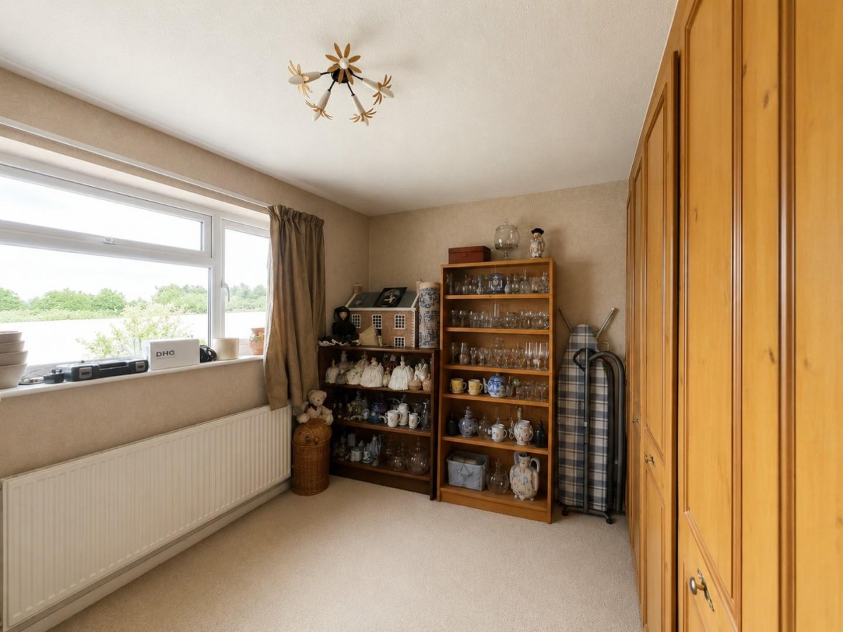 Orchard Leaze, Dursley