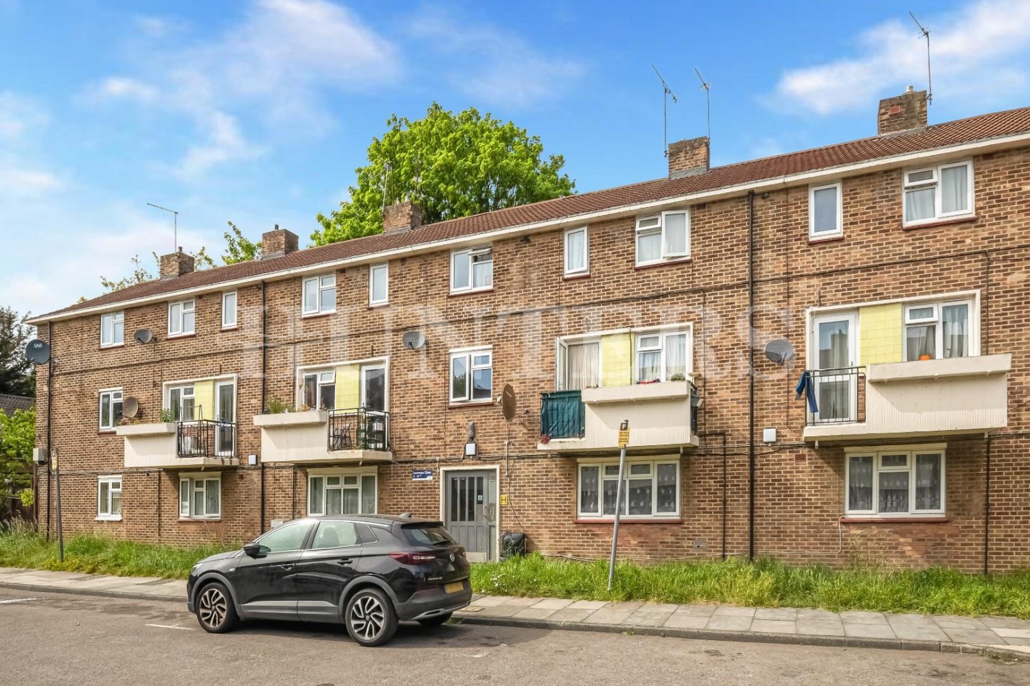 Lawrence Close, London
