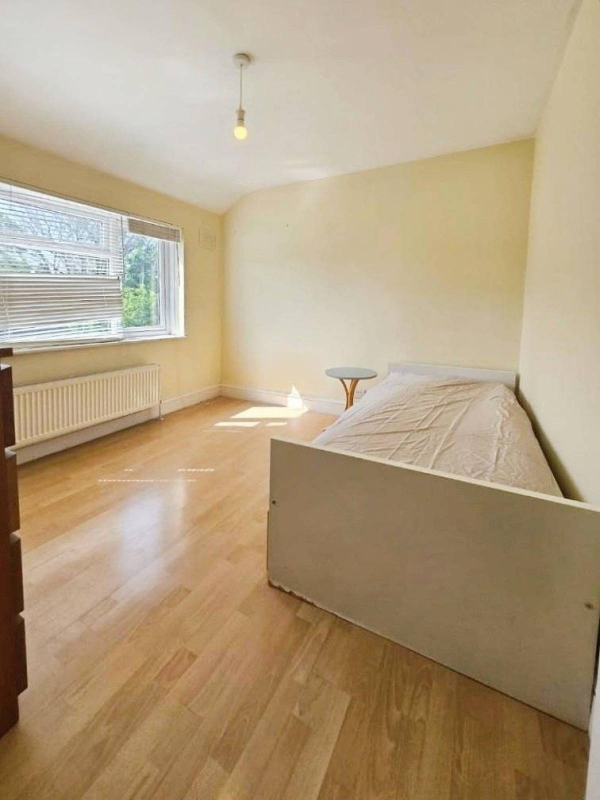 Rossall Crescent, London