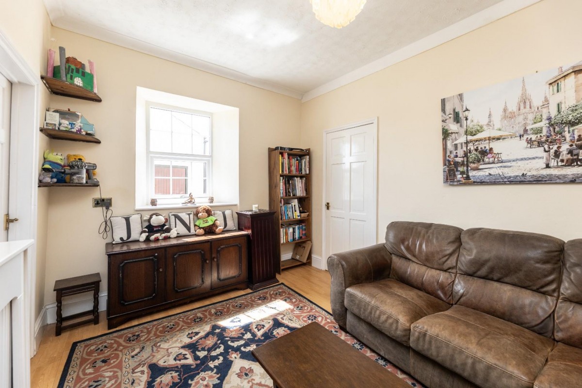 Northfield House, Womersley