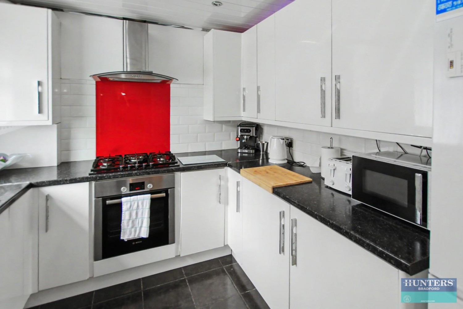 Winnard Row, Off Birch lane, Bradford, BD5 8NZ