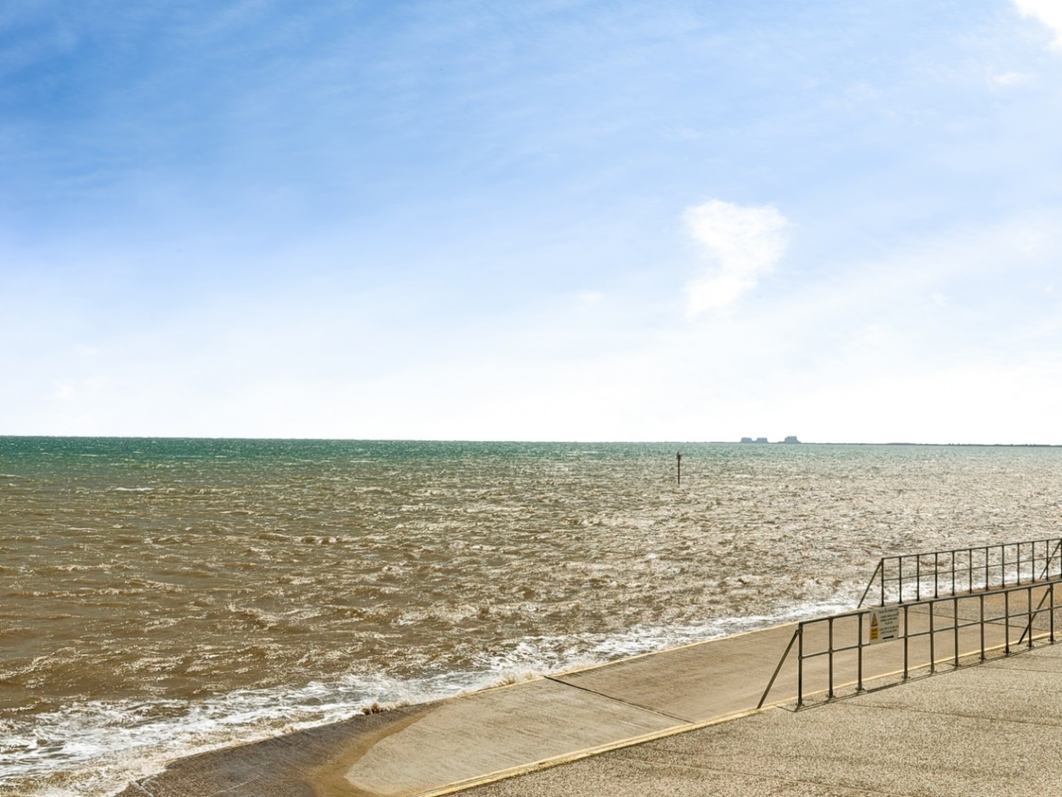 Seawall, Dymchurch
