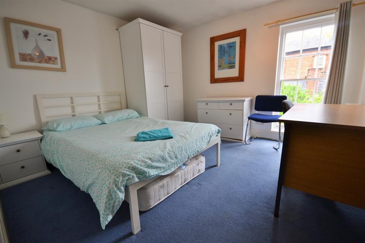 St. Davids Hill, Exeter, EX4 4DA