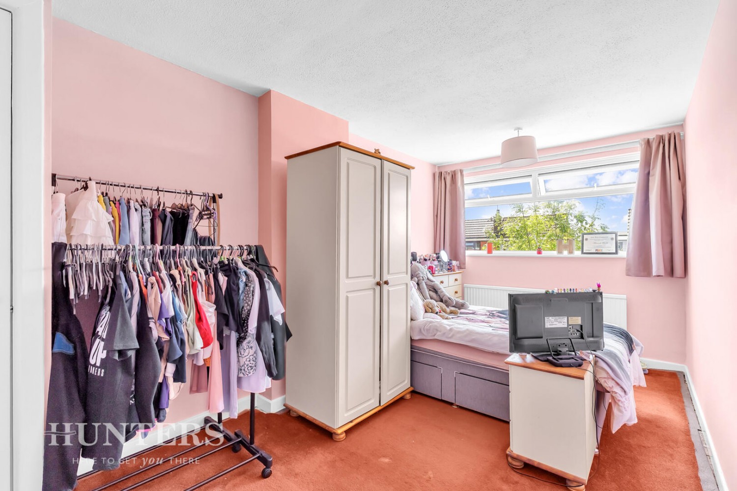 Chichester Close, Smithy Bridge OL15 8QL
