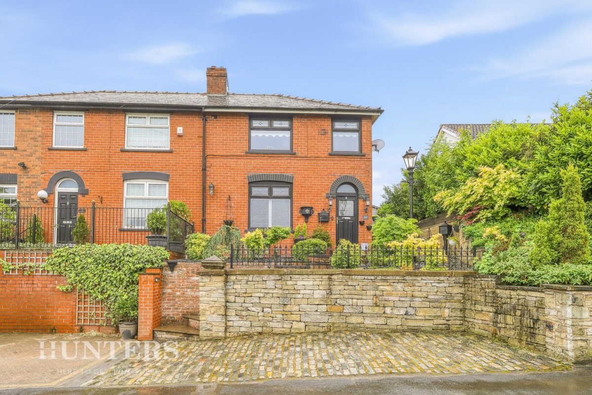 Ashfield, Milnrow Road, Hollingworth Lake, OL15 0BN
