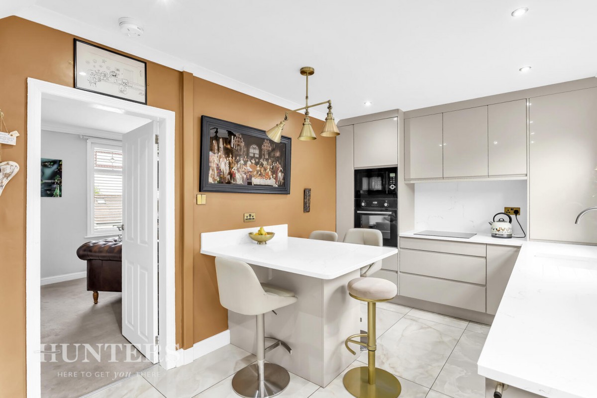 Ashfield, Milnrow Road, Hollingworth Lake, OL15 0BN