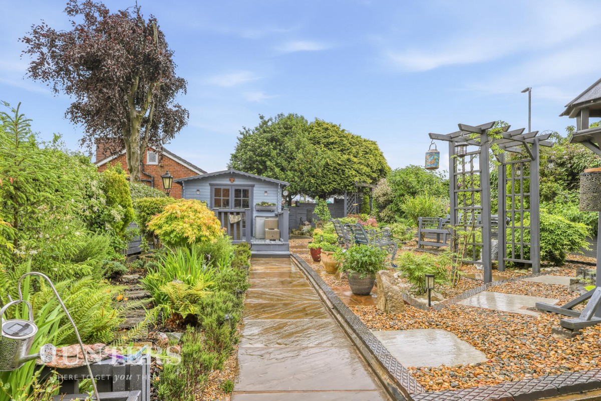 Ashfield, Milnrow Road, Hollingworth Lake, OL15 0BN