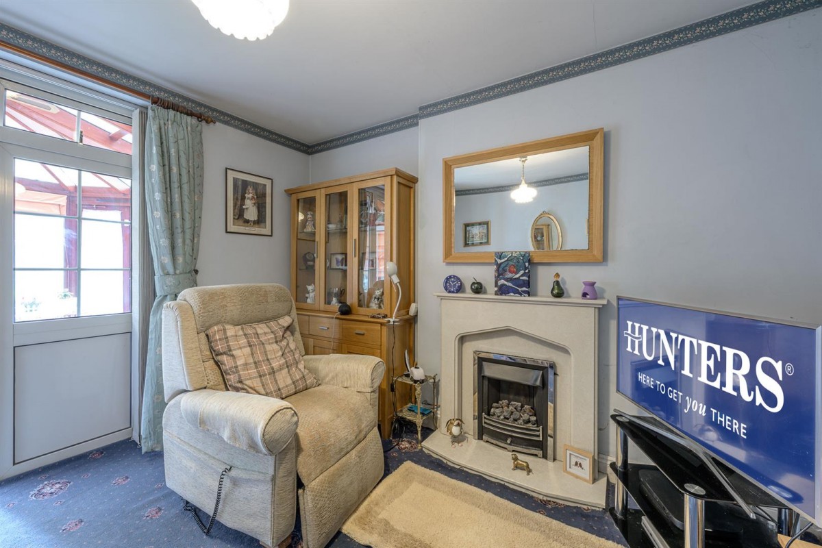 St Michael's, High Street, Kingswinford, DY6 8AA