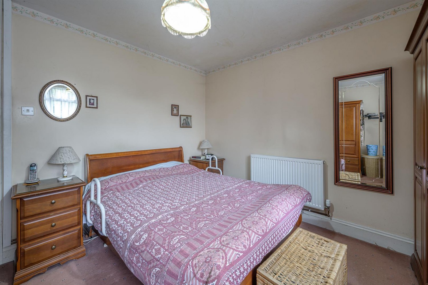 St Michael's, High Street, Kingswinford, DY6 8AA