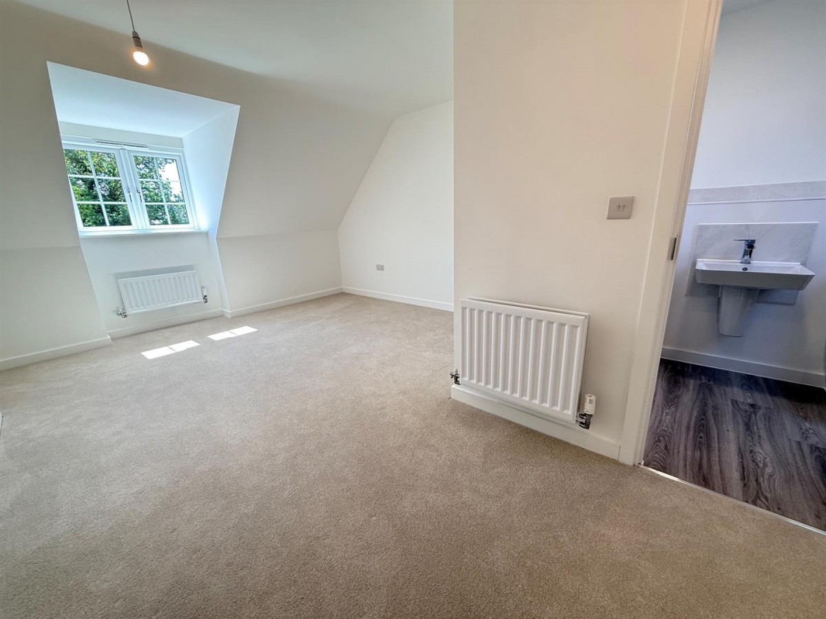 Pauline Hayward Drive, Blakedown, Kidderminster, DY10 3GU