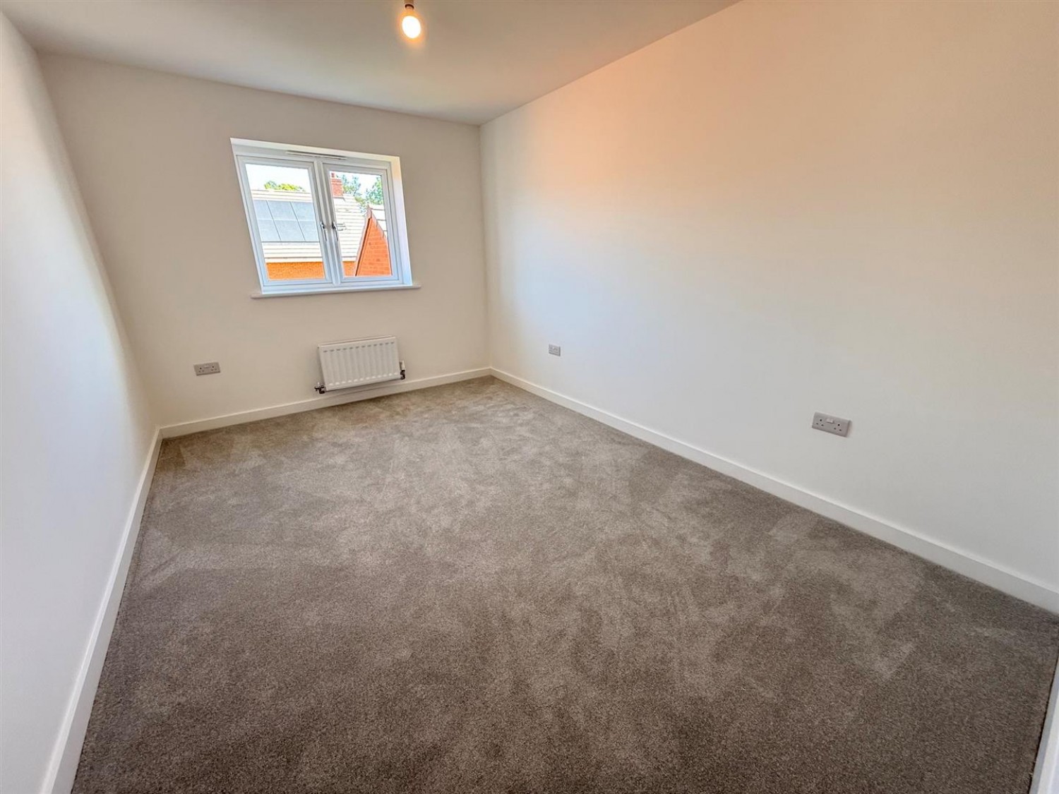 Jim Long Close, Blakedown, Kidderminster, DY10 3GW