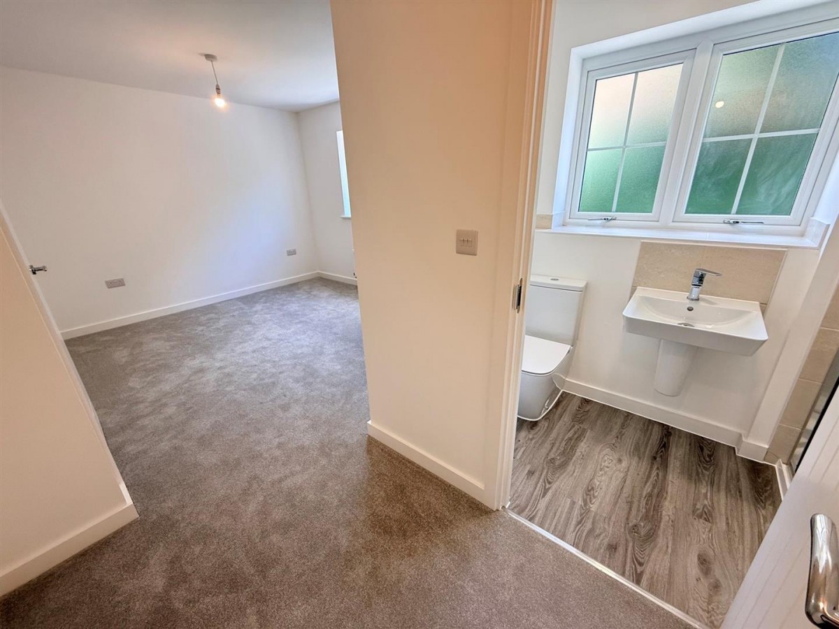 Jim Long Close, Blakedown, Kidderminster, DY10 3GW