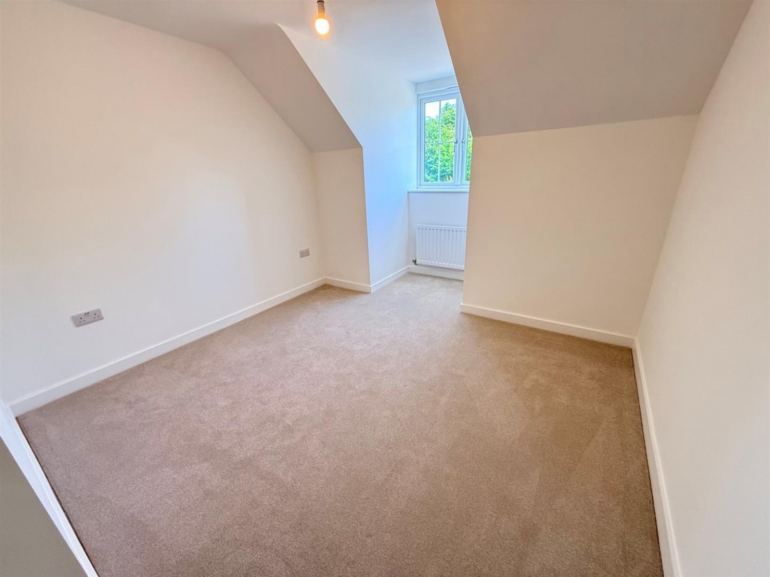 Pauline Hayward Drive, Blakedown, Kidderminster, DY10 3GU