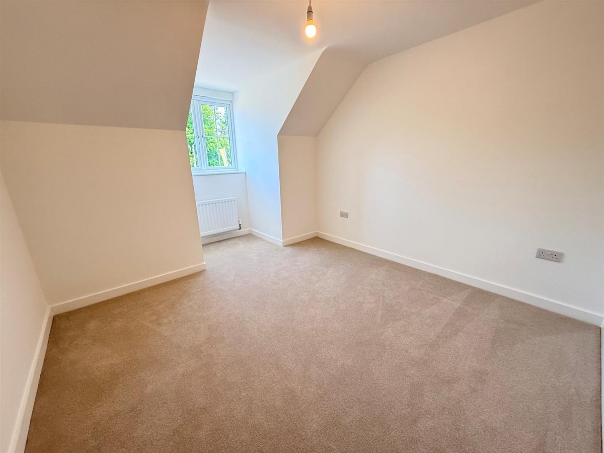 Pauline Hayward Drive, Blakedown, Kidderminster, DY10 3GU