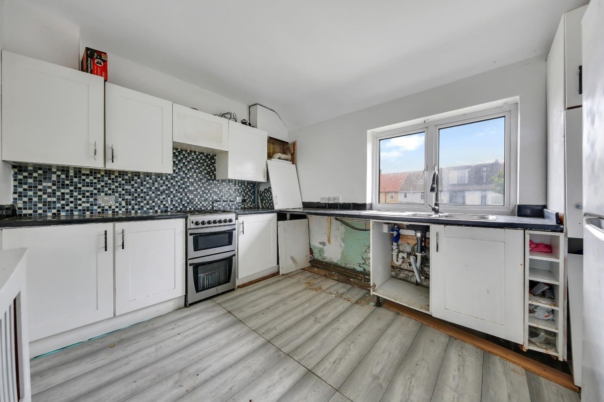 Bentry Road, Dagenham, RM8