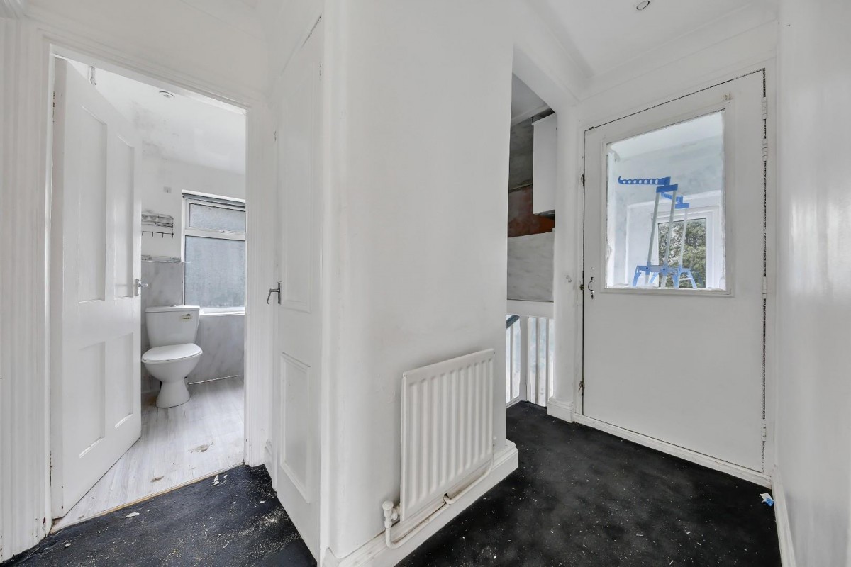 Bentry Road, Dagenham, RM8
