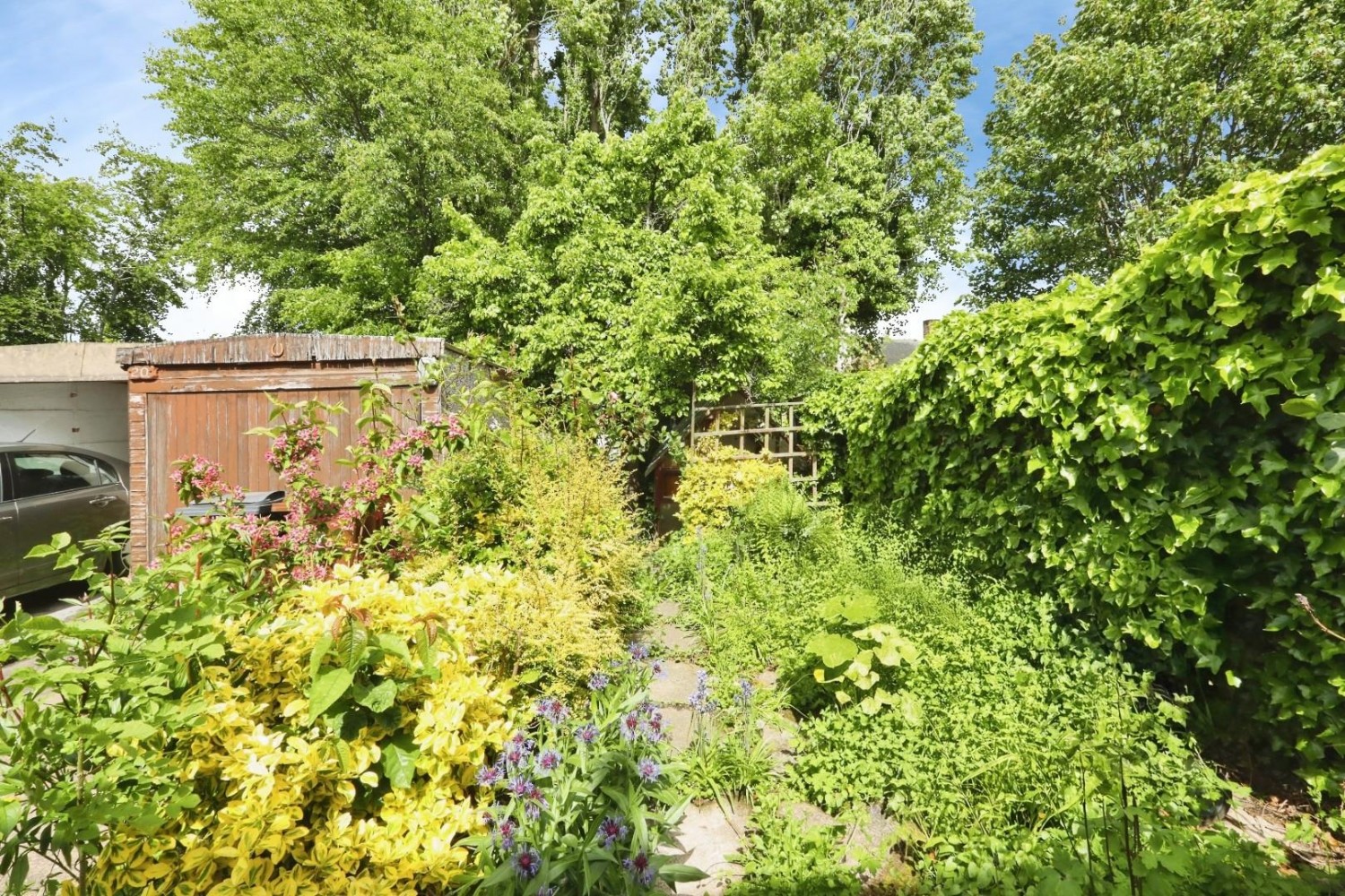Lamb Hill Close, Sheffield, S13 8FU