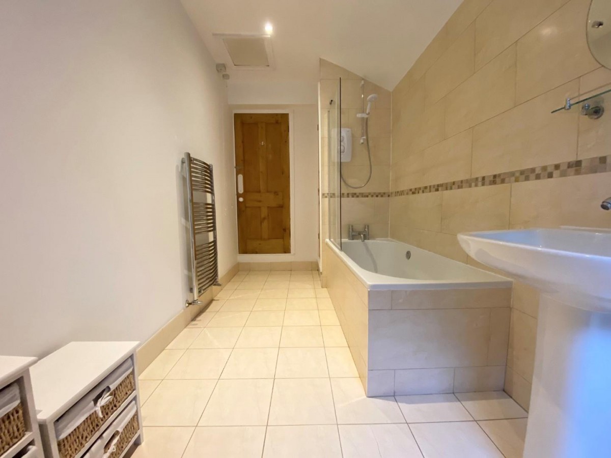 Hartledon Road, Harborne, Birmingham, B17 0AA