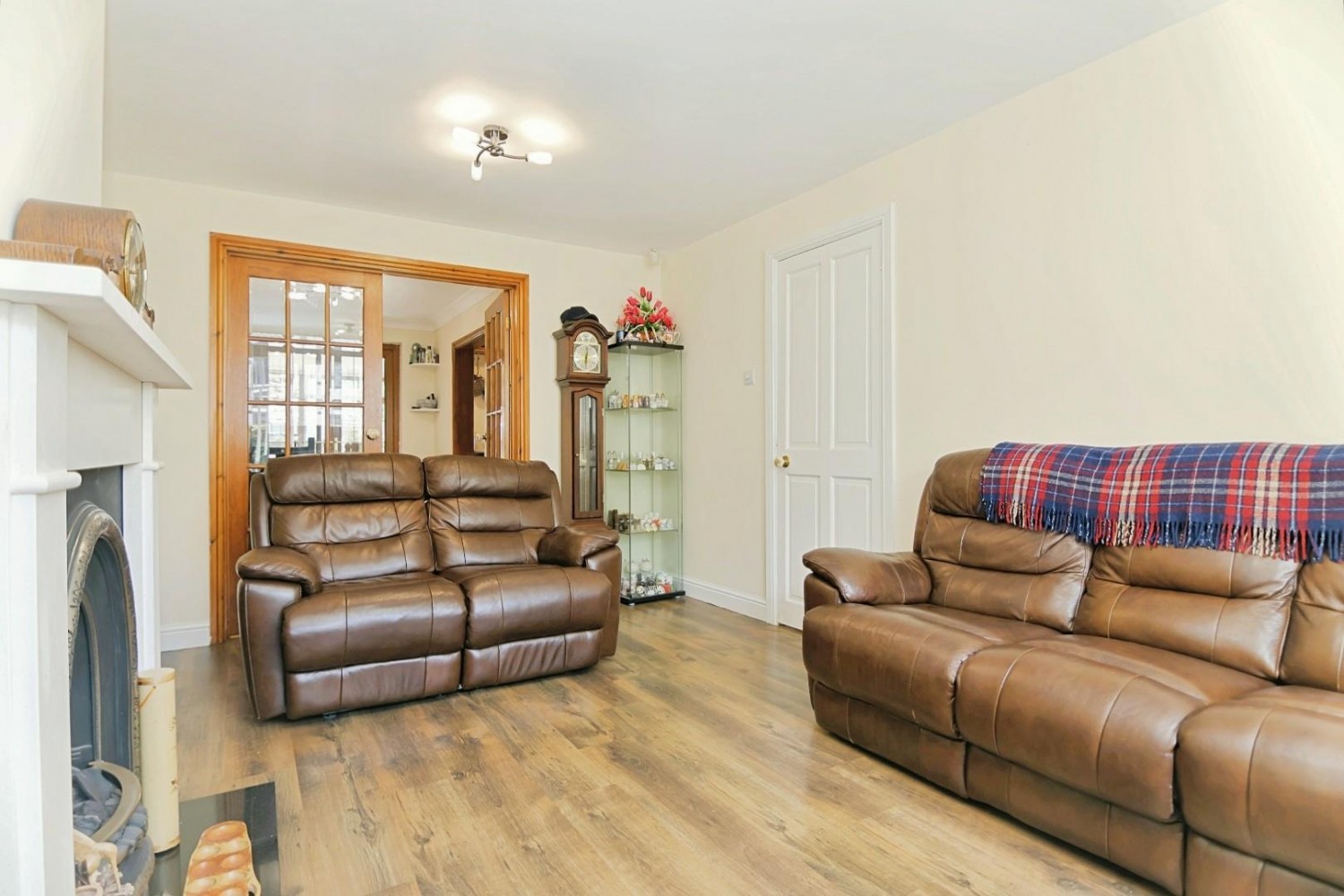 3 bedroom House for sale in Leeds And Bradford Road, Pudsey, LS28 6LT