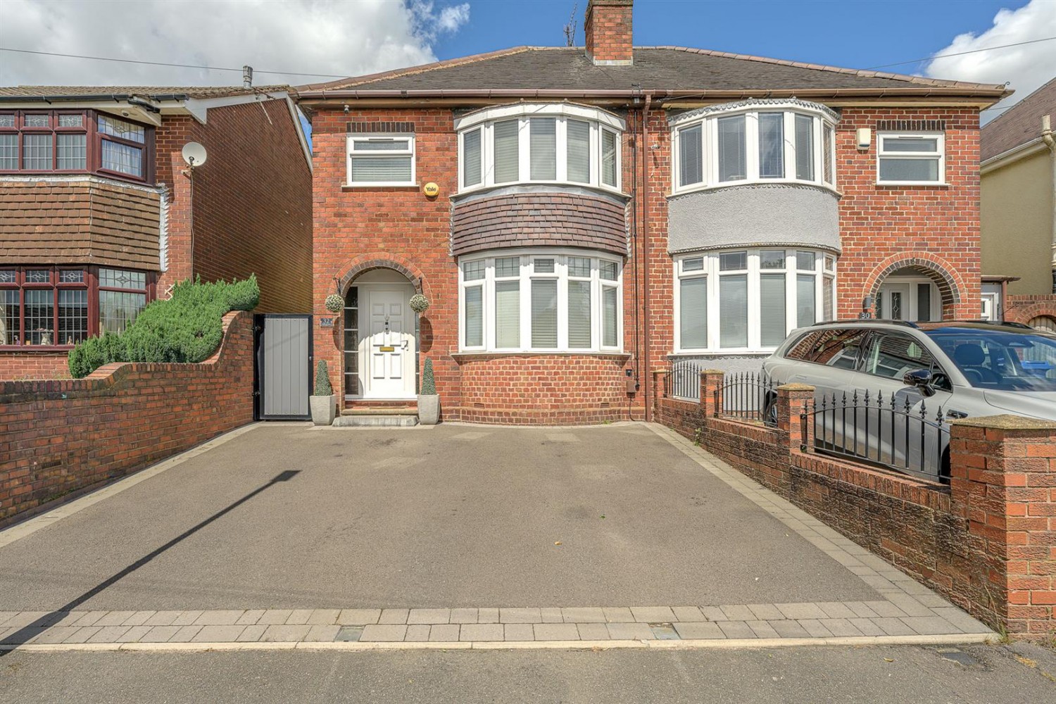 Corbyns Hall Road, Brierley Hill, DY5 4RA