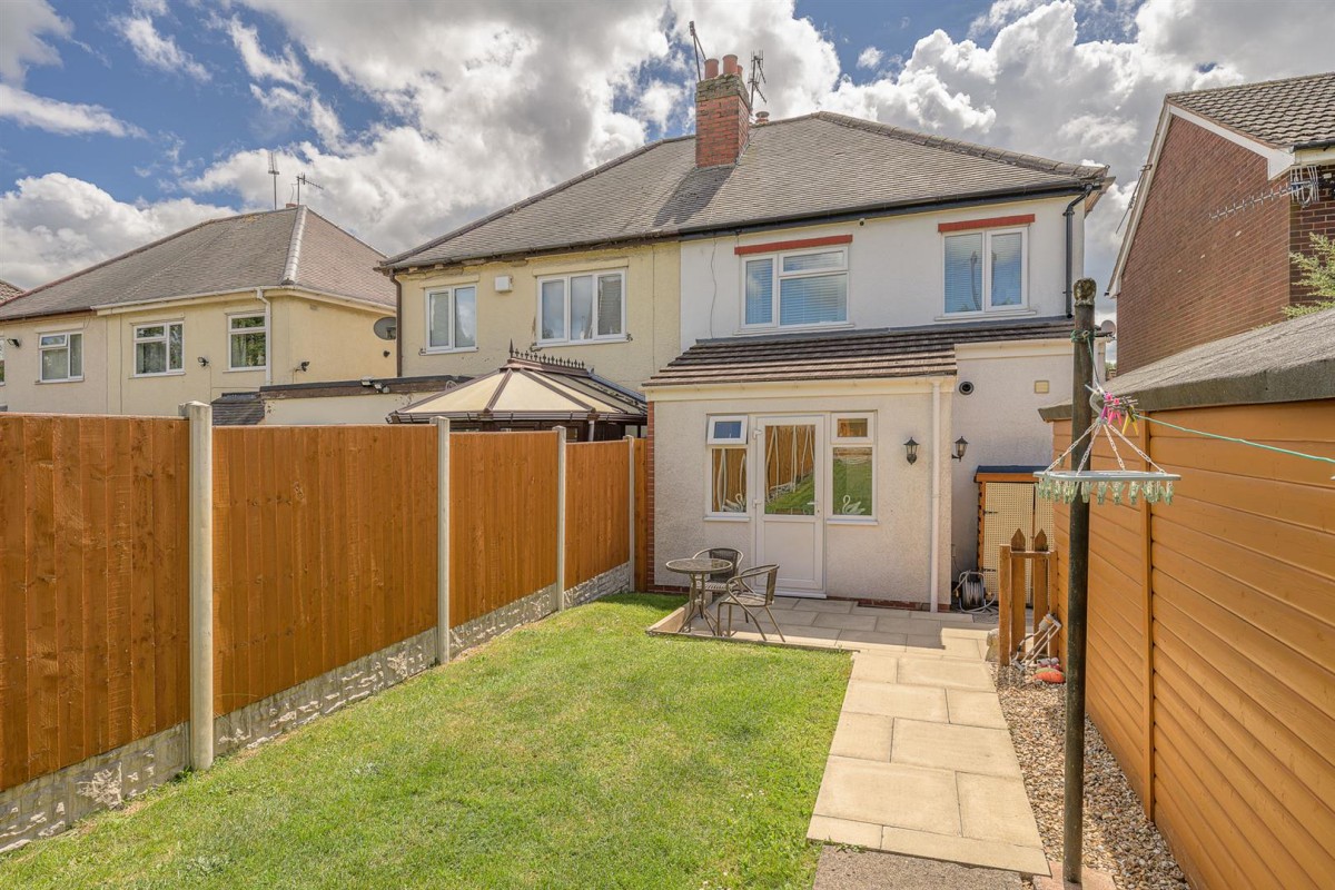 Corbyns Hall Road, Brierley Hill, DY5 4RA