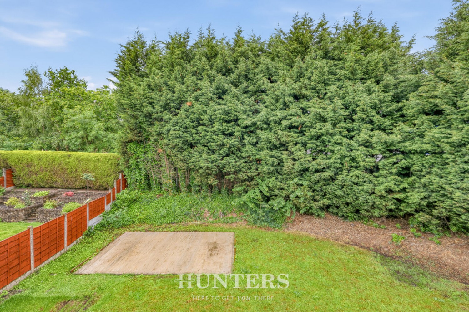4 bedroom House for sale in Mossway, Alkrington, Manchester, M24