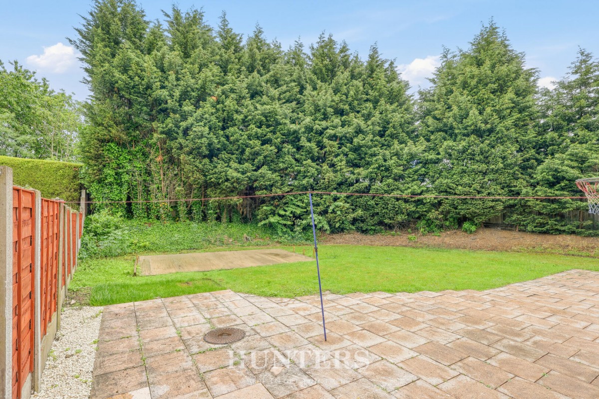 Mossway, Alkrington, Manchester, M24