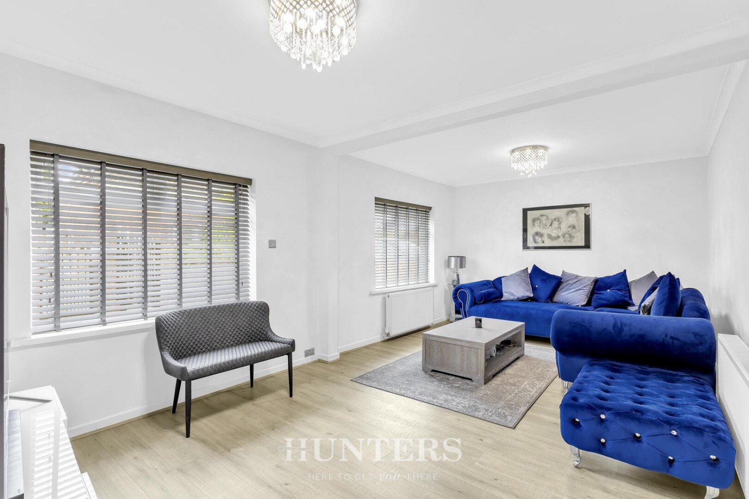 4 bedroom House for sale in Mossway, Alkrington, Manchester, M24