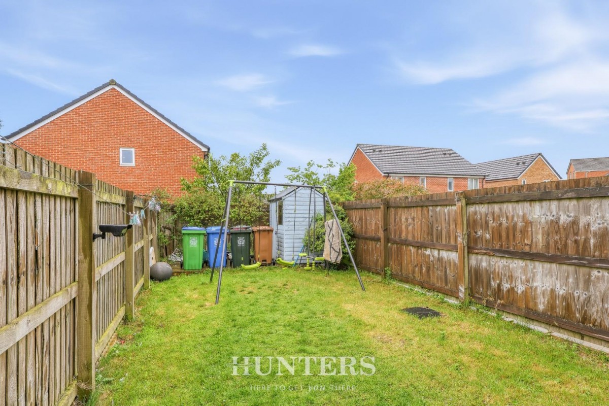 Windermere Road, Middleton M24