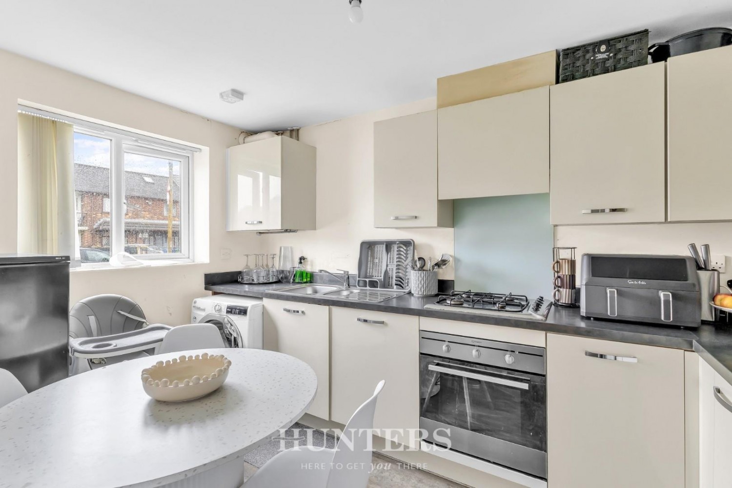 Windermere Road, Middleton M24