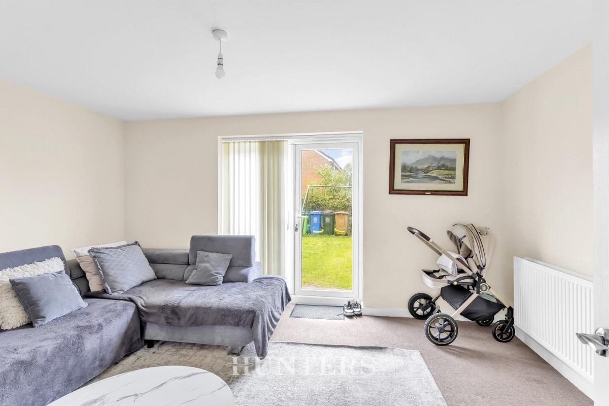 Windermere Road, Middleton M24